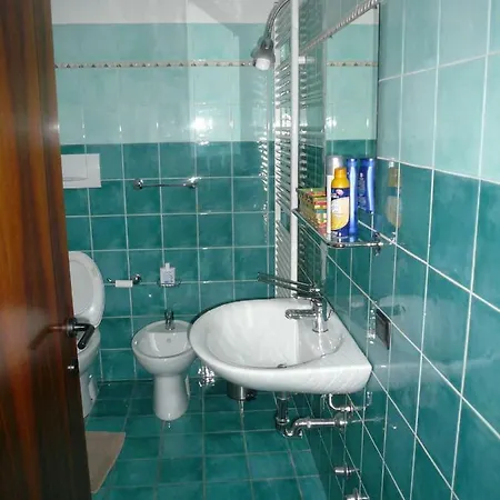 Vila Lago Ulivi Roe