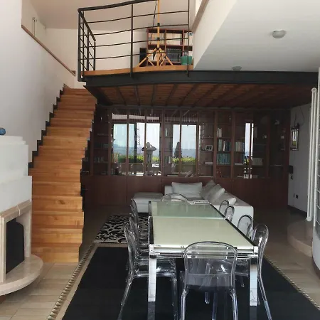 Vila Lago Ulivi